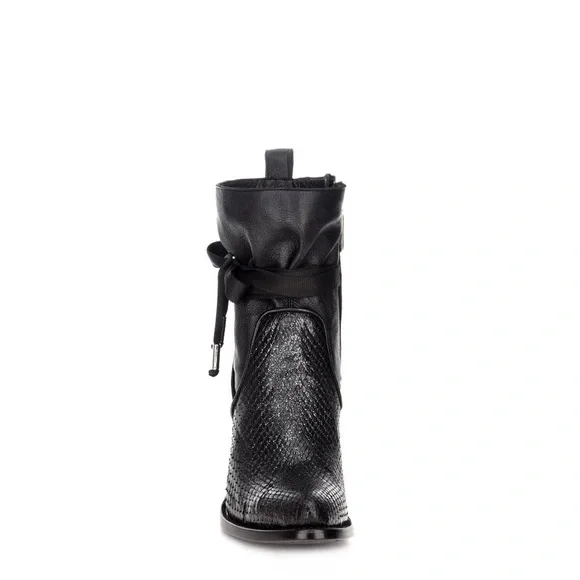 NIB Cuadra Python Leather Booties display picture 1